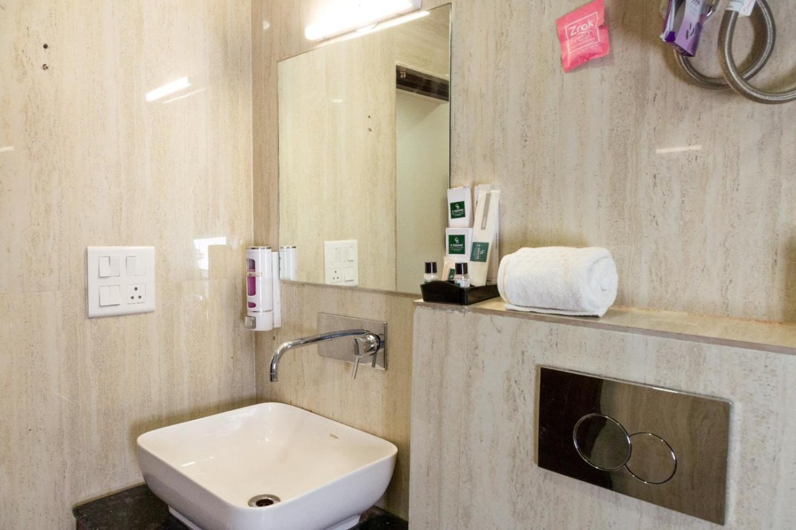 Hotel Park Royale Inn Mussoorie Quarto foto